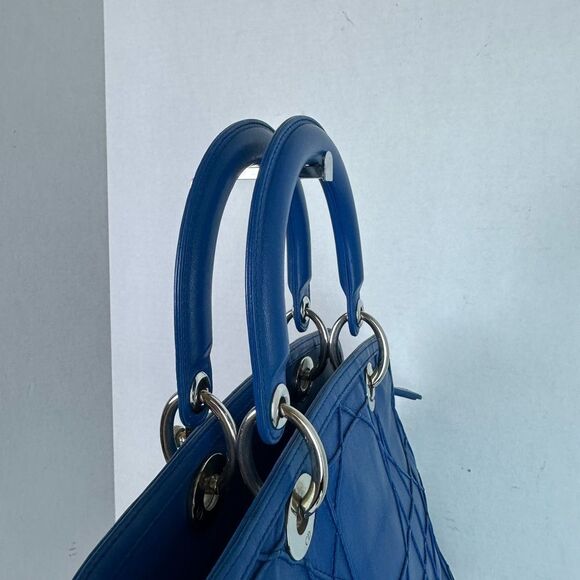 LADY DIOR Cannage Granville Leather Hangbag - Picture 10 of 17